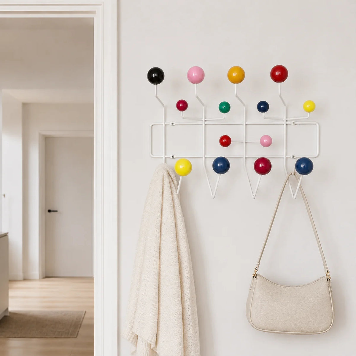 Porte Manteau Mural Multicolore avec Crochets Robustes | Solution Décorative pour Rangement Pratique 3